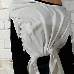 A white tied short sleeveed shirt